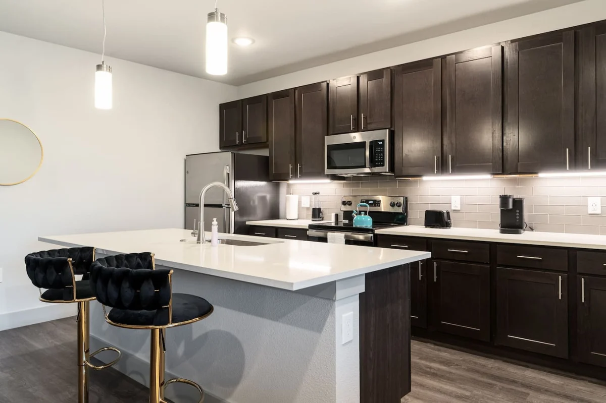 Corporate Housing by MGM #9