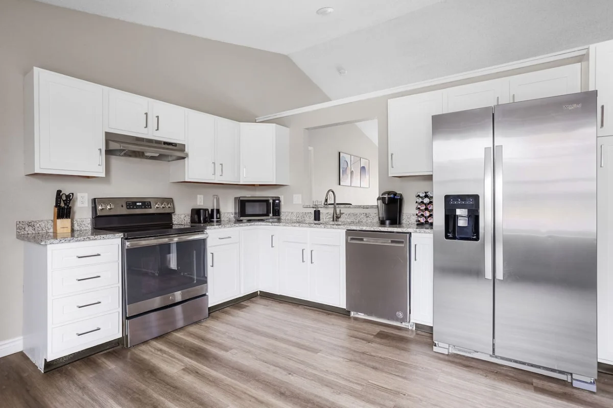 Peaceful Suburban Retreat – Spacious & Serene #45