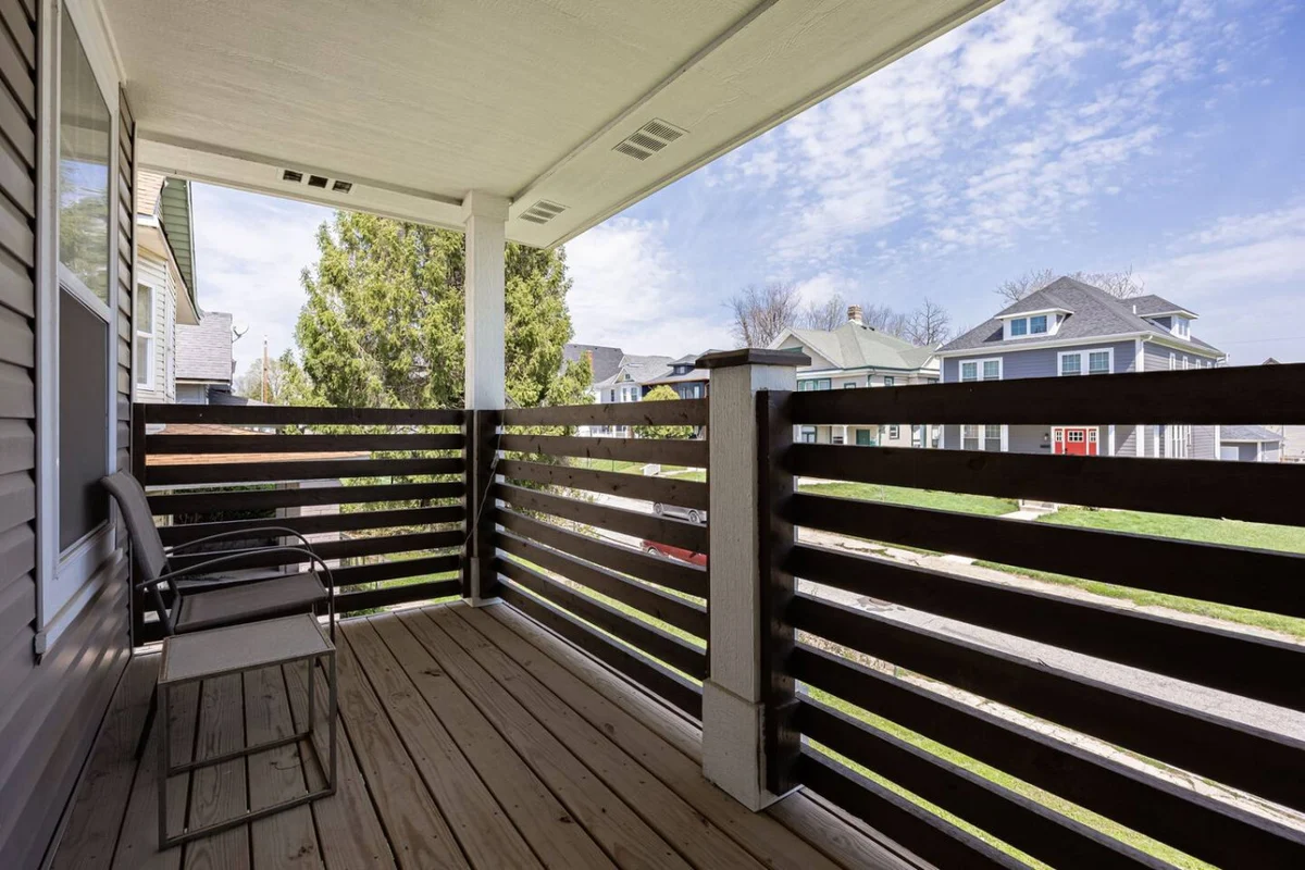 Modern Home Near Broad Ripple + Game Room #139