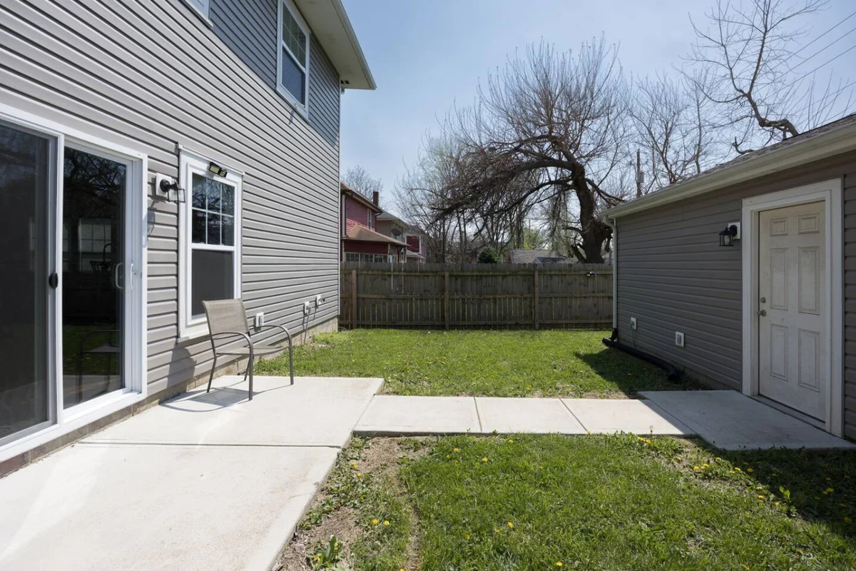 Modern Home Near Broad Ripple + Game Room #161