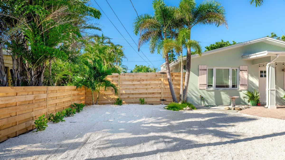 Key Lime Cottage #64