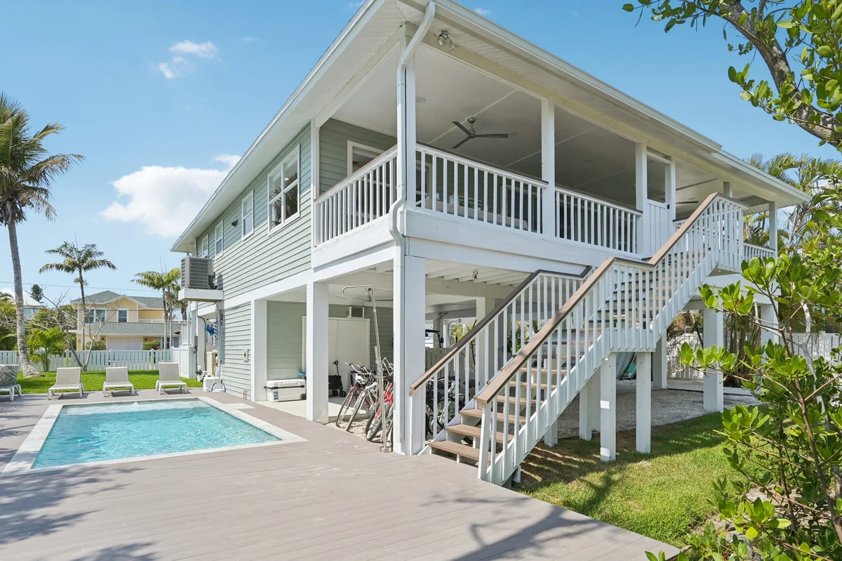 Salt + Sol | Canalfront Retreat w/ Porch + Golf Cart #90