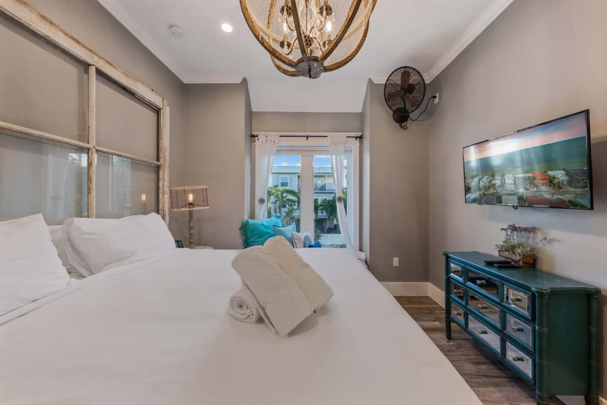 Cloud 9 - BeachFront Splendor #197