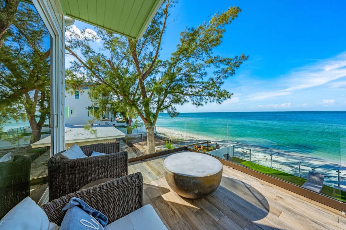 Cloud 9 - BeachFront Splendor #217