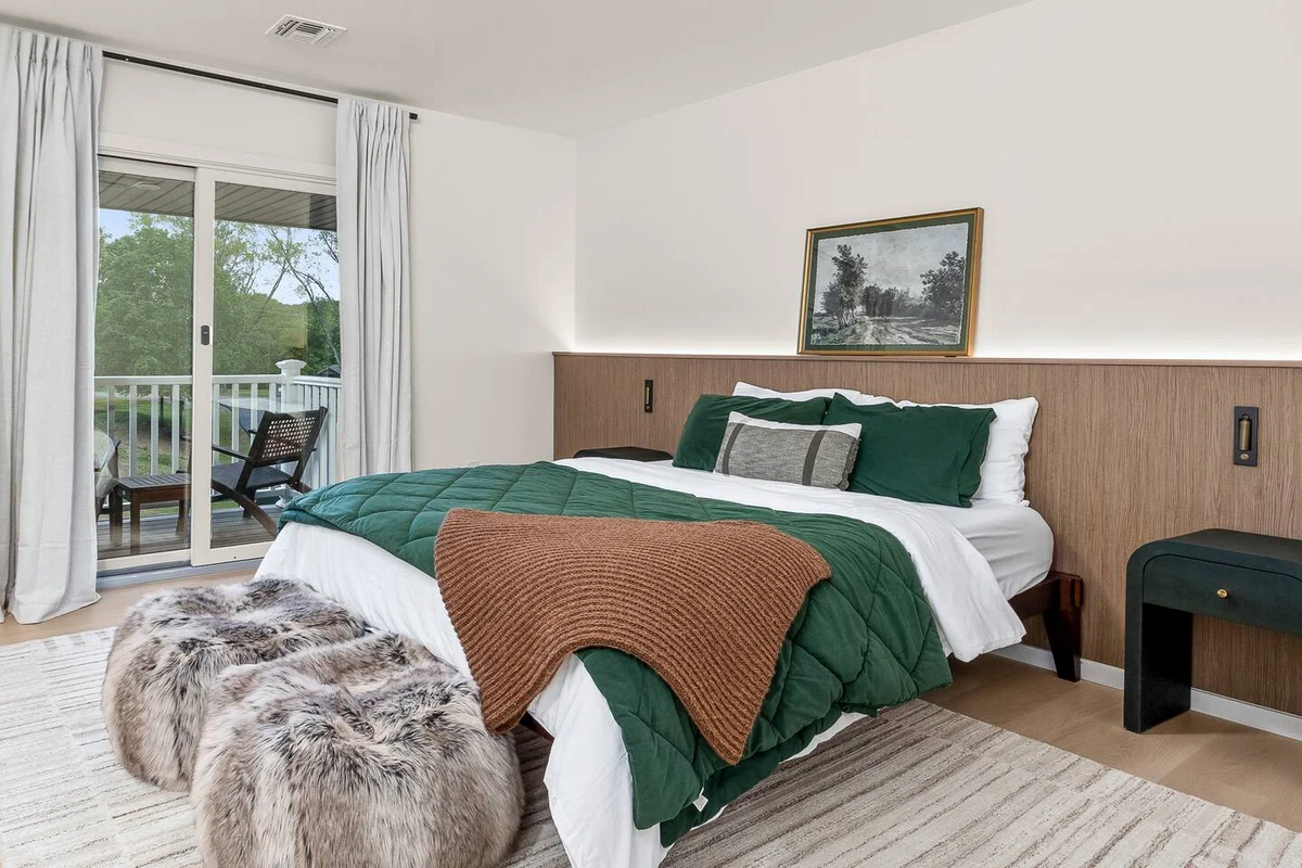 Townhome in Freehold property photo 4