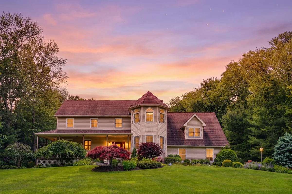 Highland Colonial - Spacious Home w/ Pool property photo 5