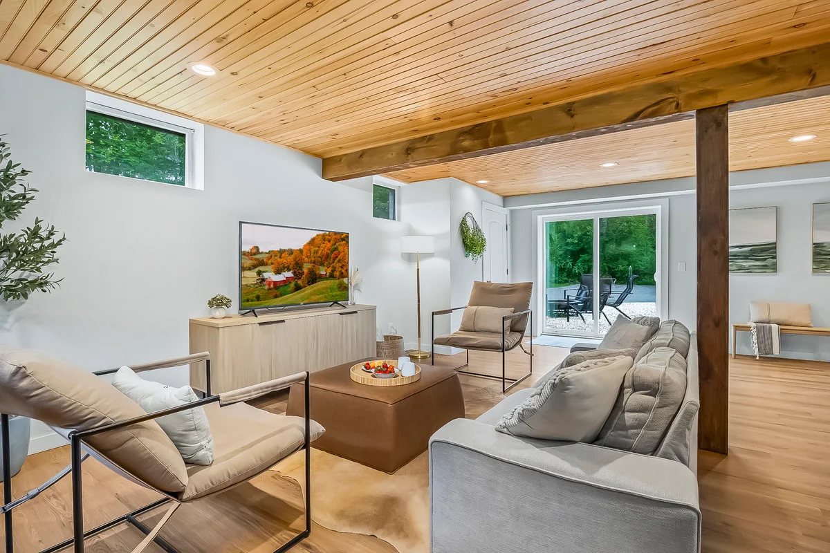 Home in Freehold property photo 2