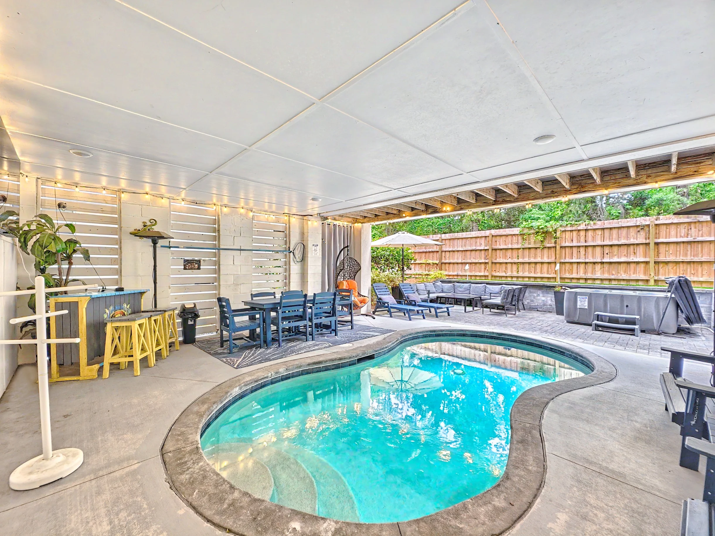 121 Sandcastle Court #86