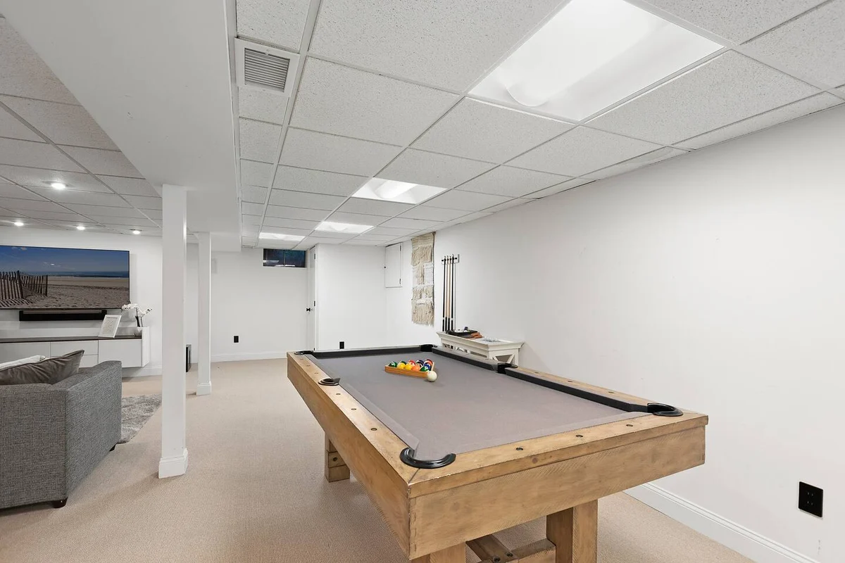 Merchant Manor - Pool, Tennis Court, Game Room #6