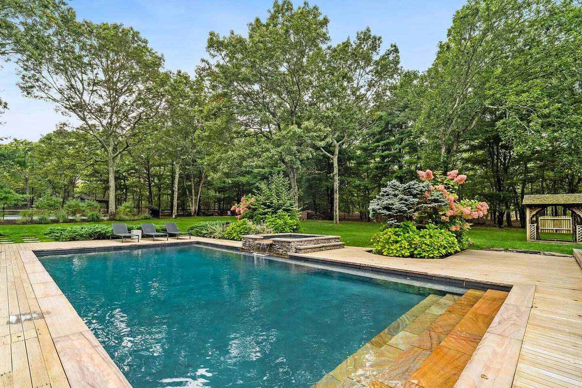 Merchant Manor - Pool, Tennis Court, Game Room #29