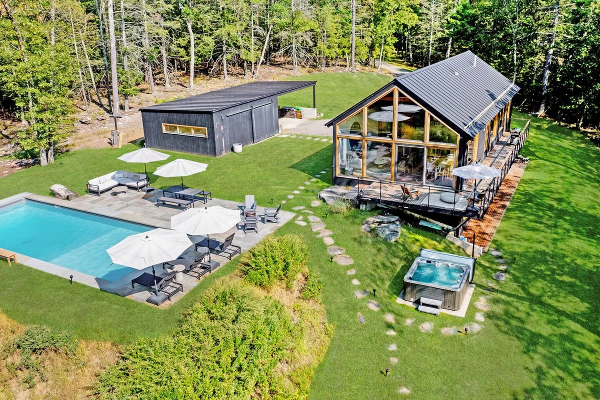 Home in Kerhonkson property photo 2