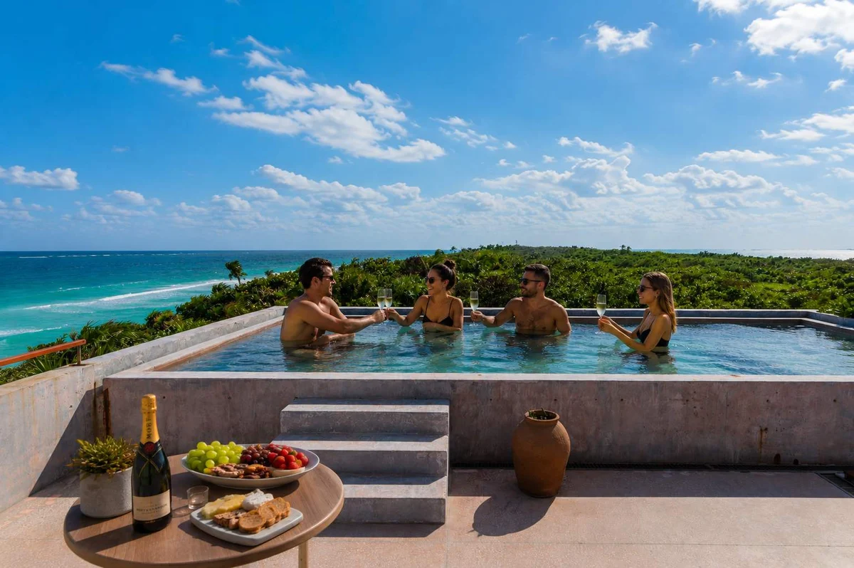 Wander Tulum Panorama #110