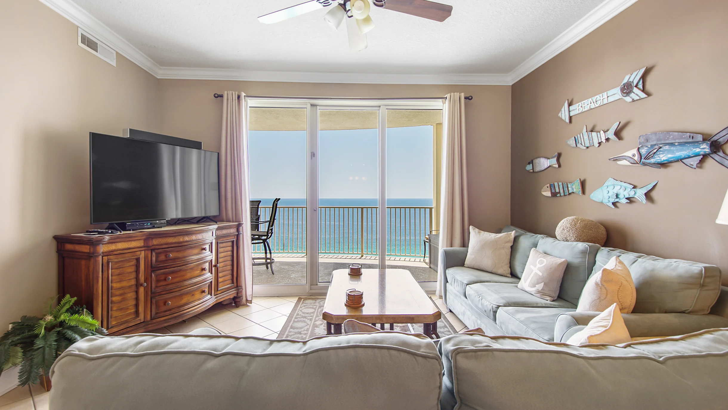 Condo in Panama City Beach property photo 2