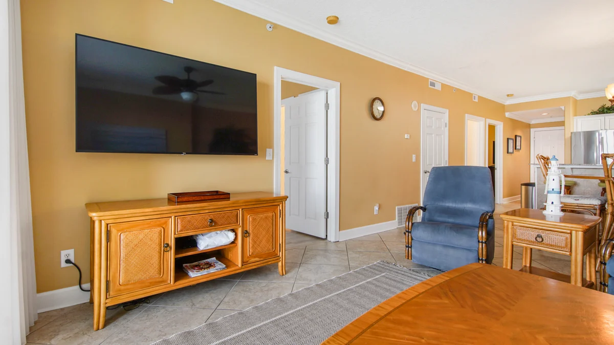 Condo in Panama City Beach property photo 4