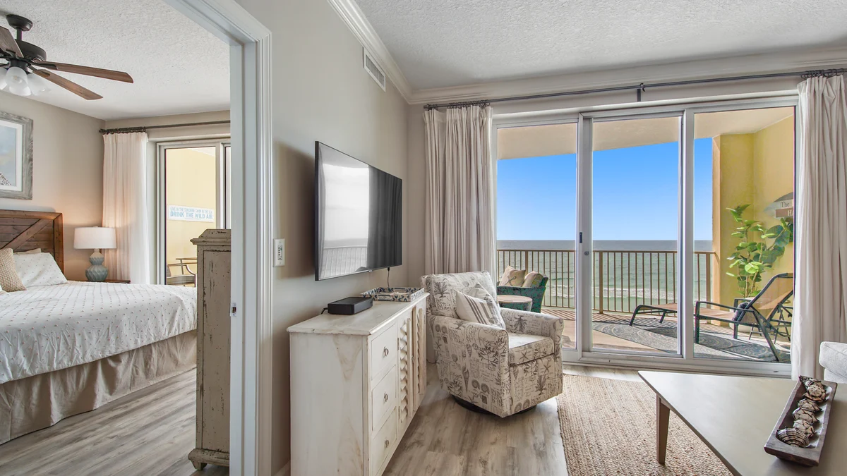 Condo in Panama City Beach property photo 4