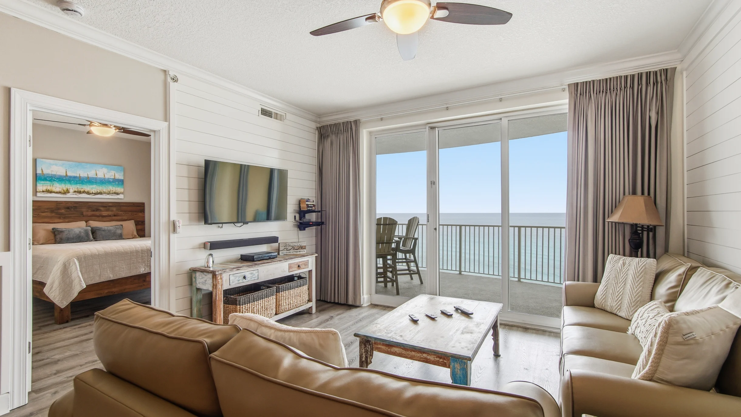 Condo in Panama City Beach property photo 2
