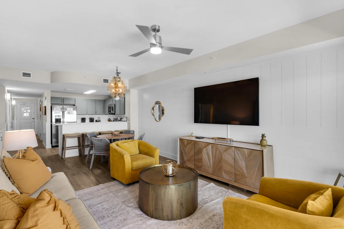 Condo in Panama City Beach property photo 2