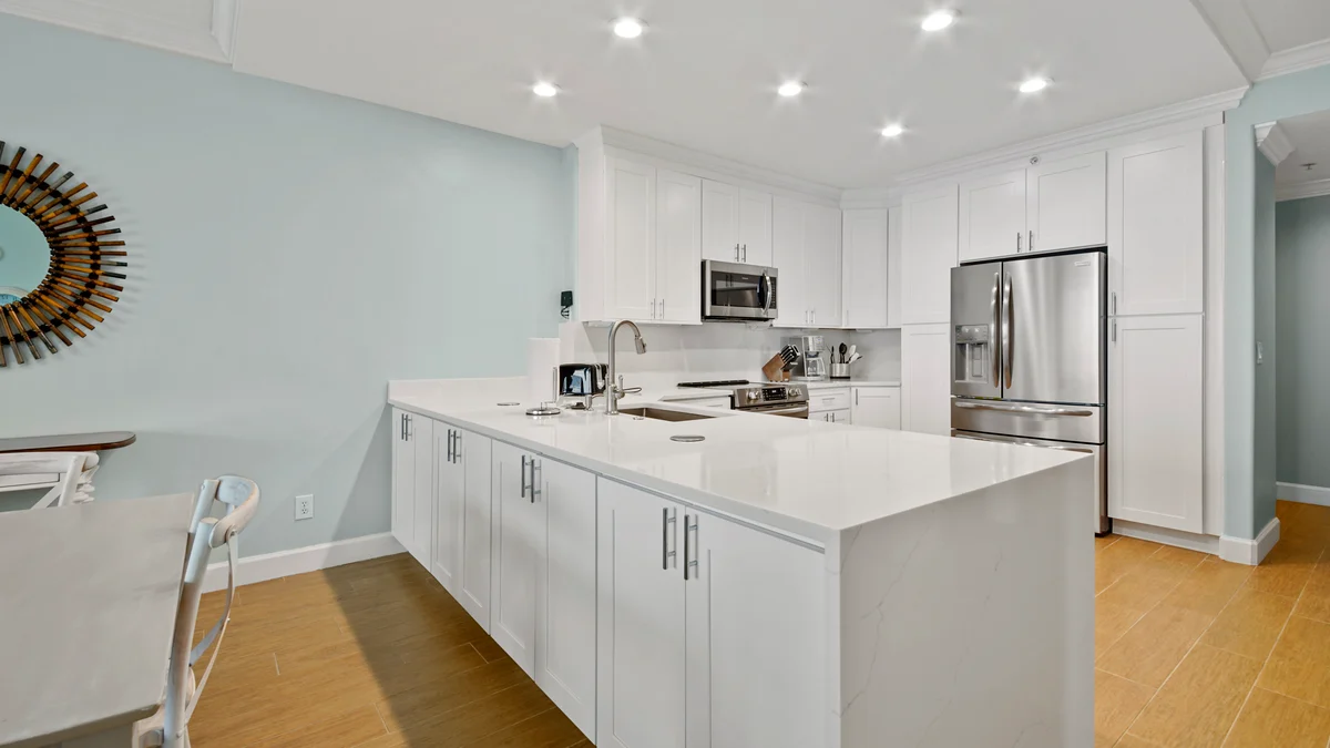 Condo in Panama City Beach property photo 4