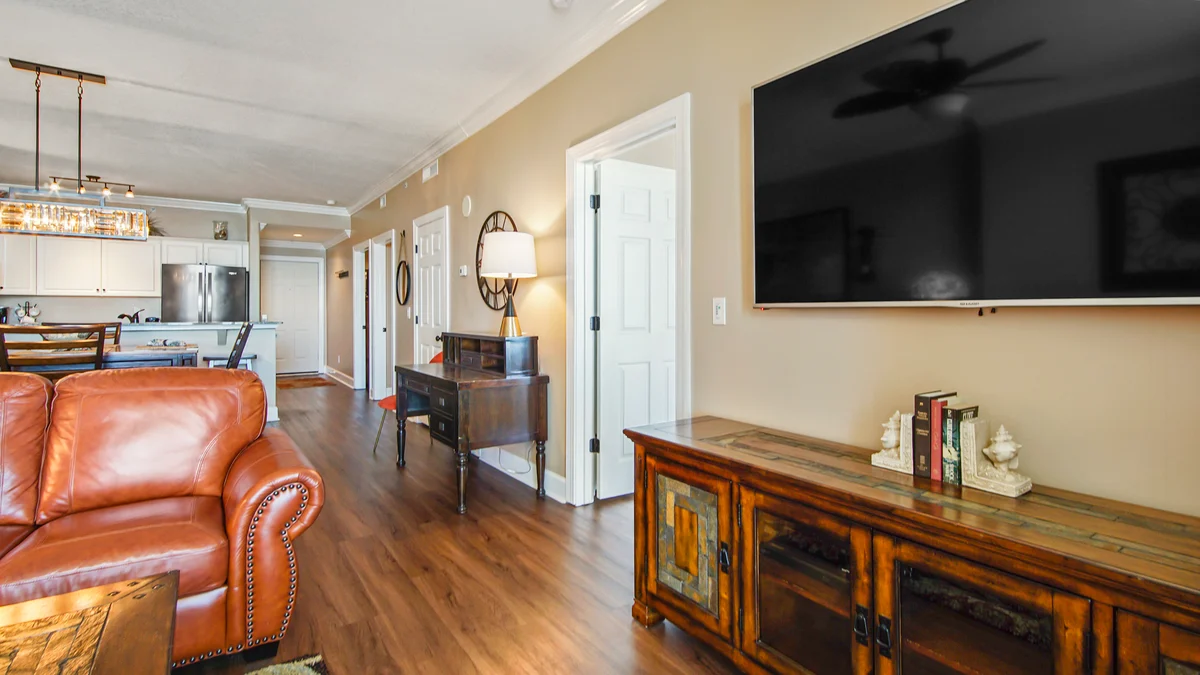 Condo in Panama City Beach property photo 4