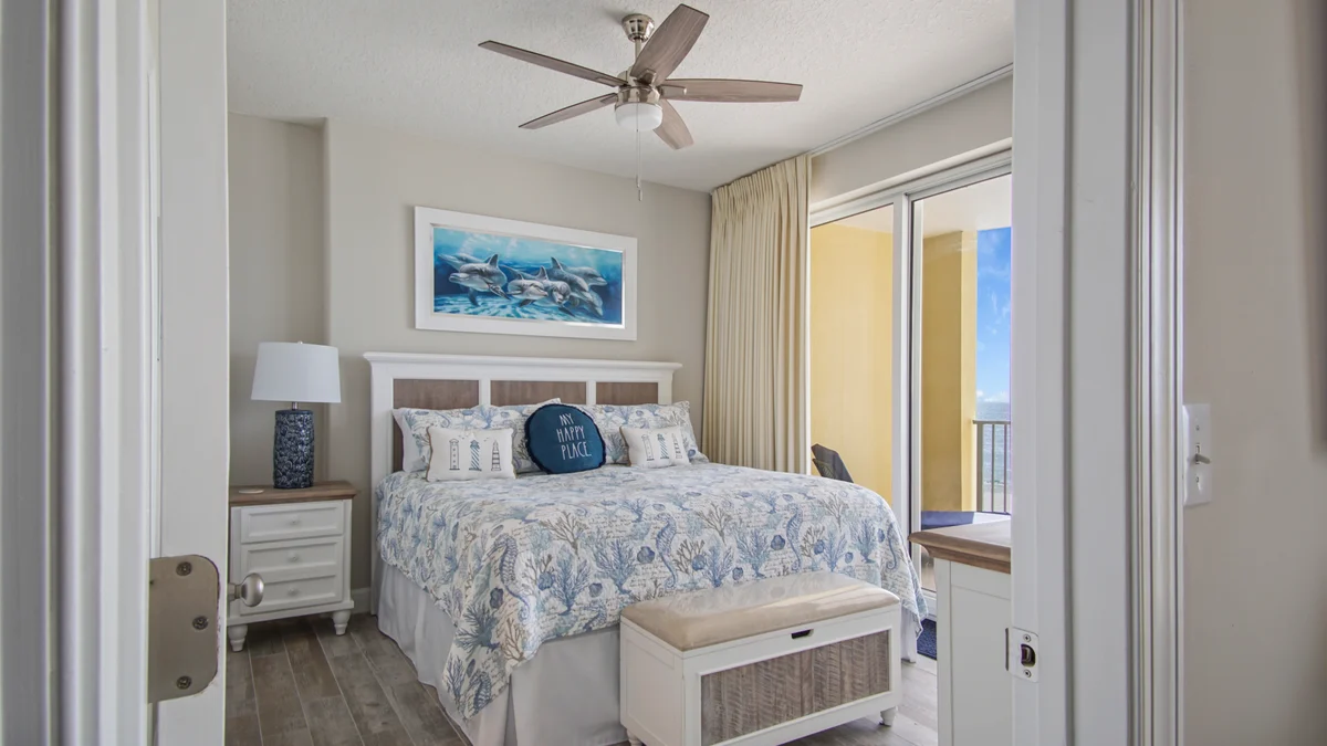 Bedroom 1 image 1