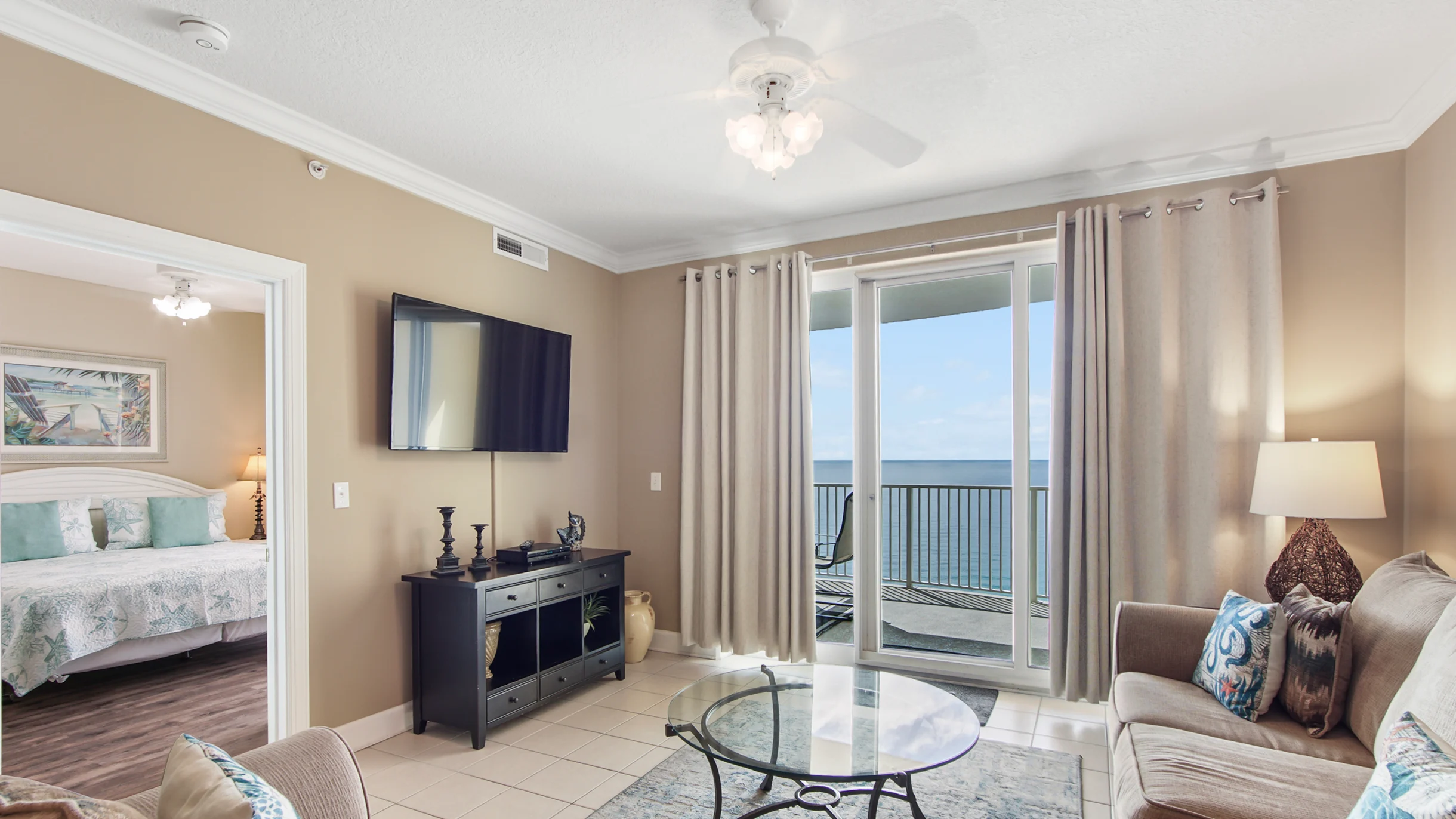 Condo in Panama City Beach property photo 2