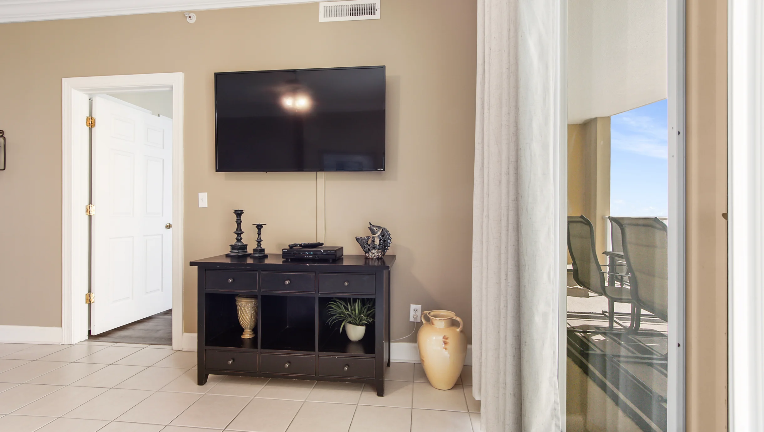Condo in Panama City Beach property photo 5