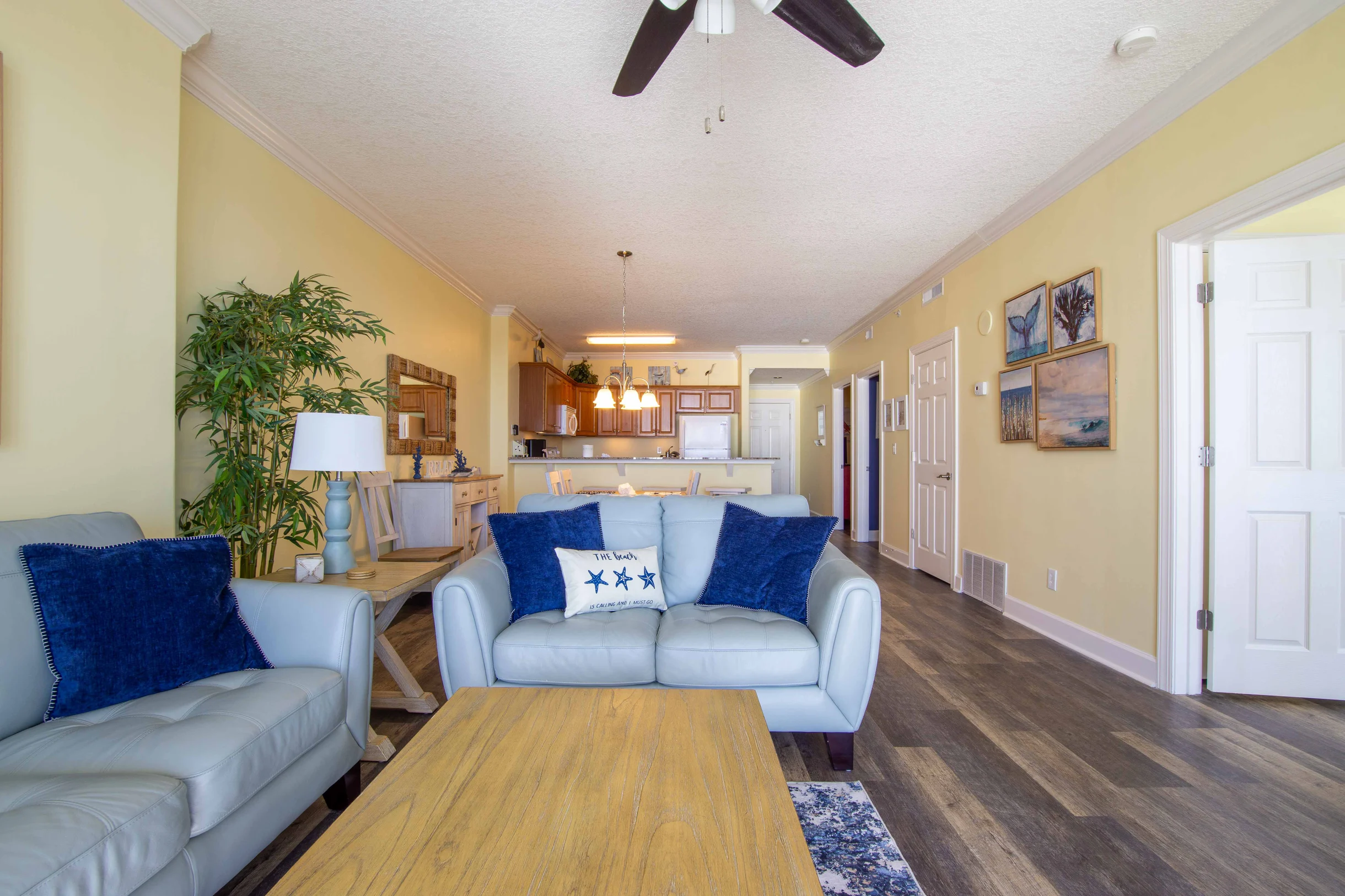 Condo in Panama City Beach property photo 2