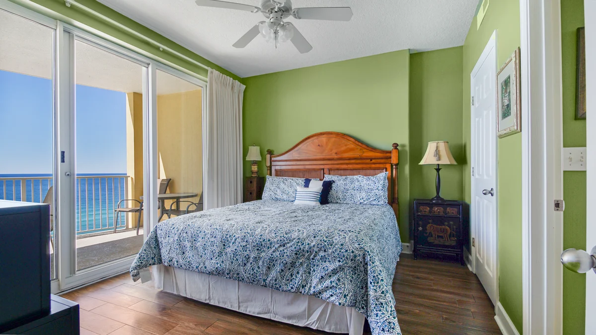 Bedroom 1 image 1