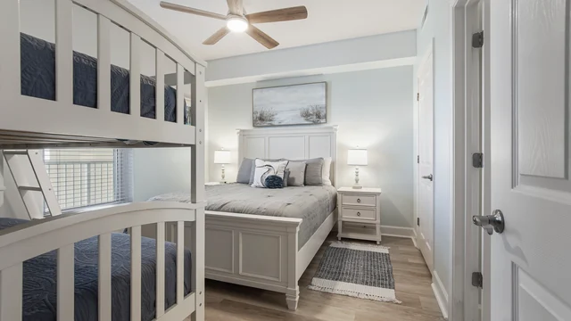 Bedroom 1 image 1
