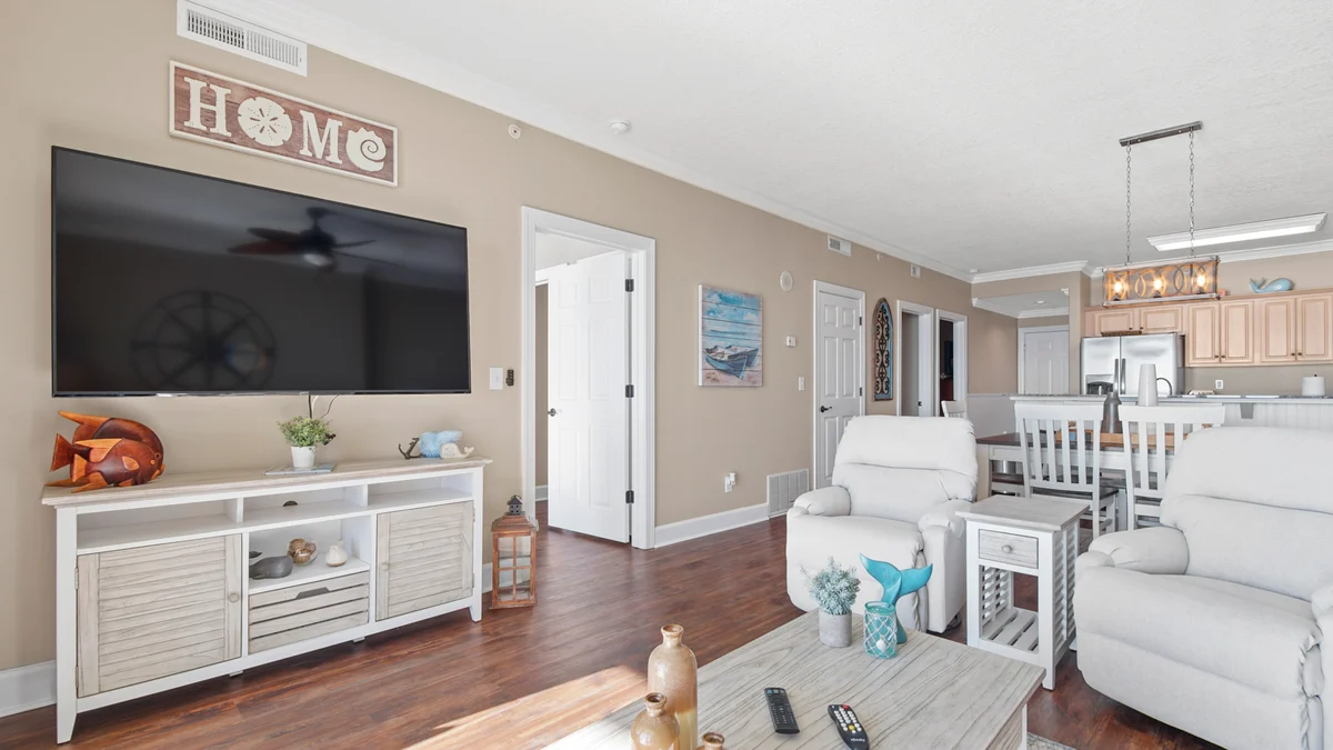Condo in Panama City Beach property photo 5