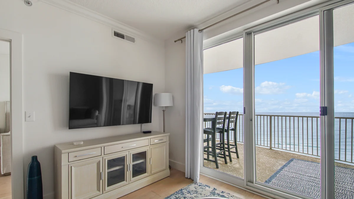 Condo in Panama City Beach property photo 4