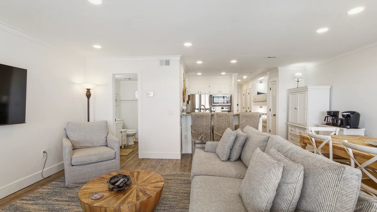 Condo in Panama City Beach property photo 5