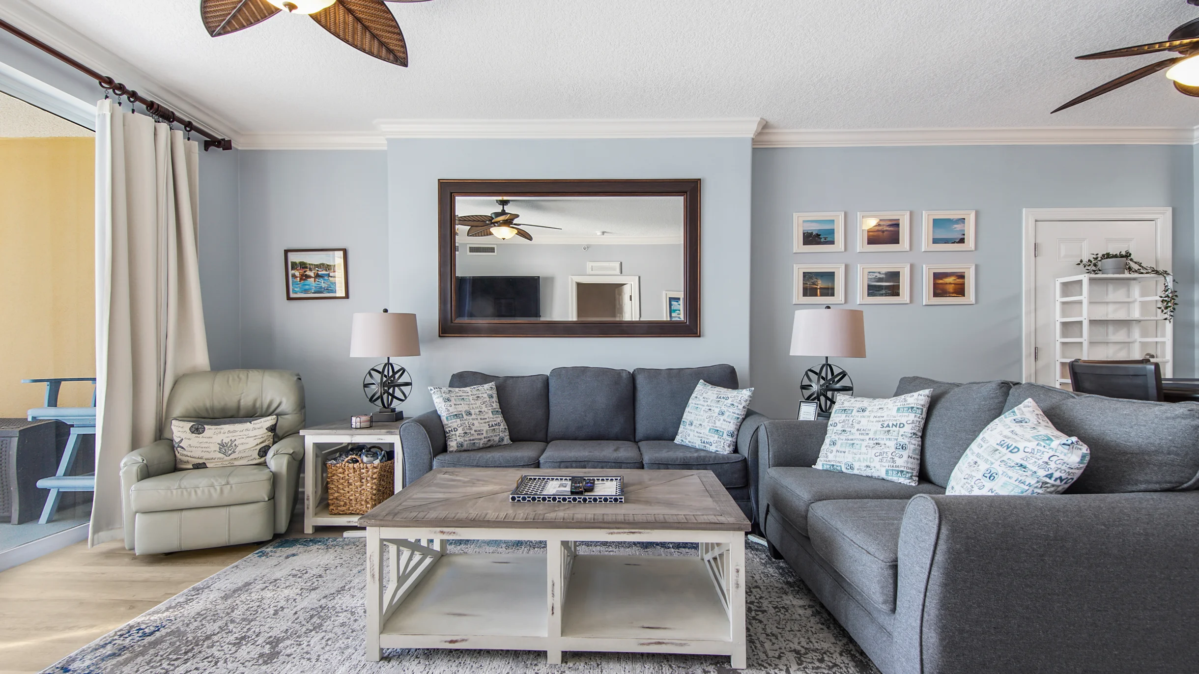 Condo in Panama City Beach property photo 2