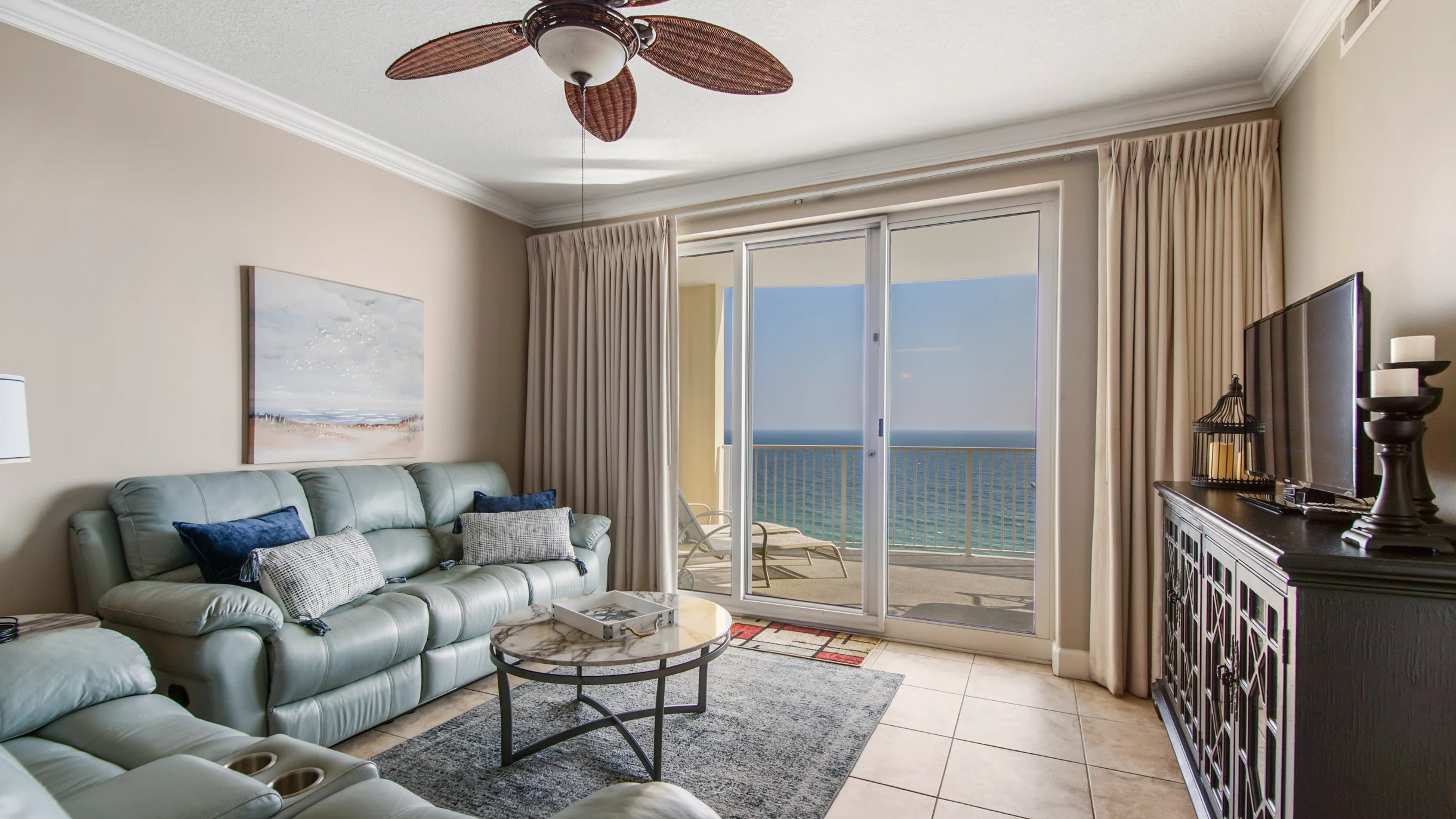 Condo in Panama City Beach property photo 3