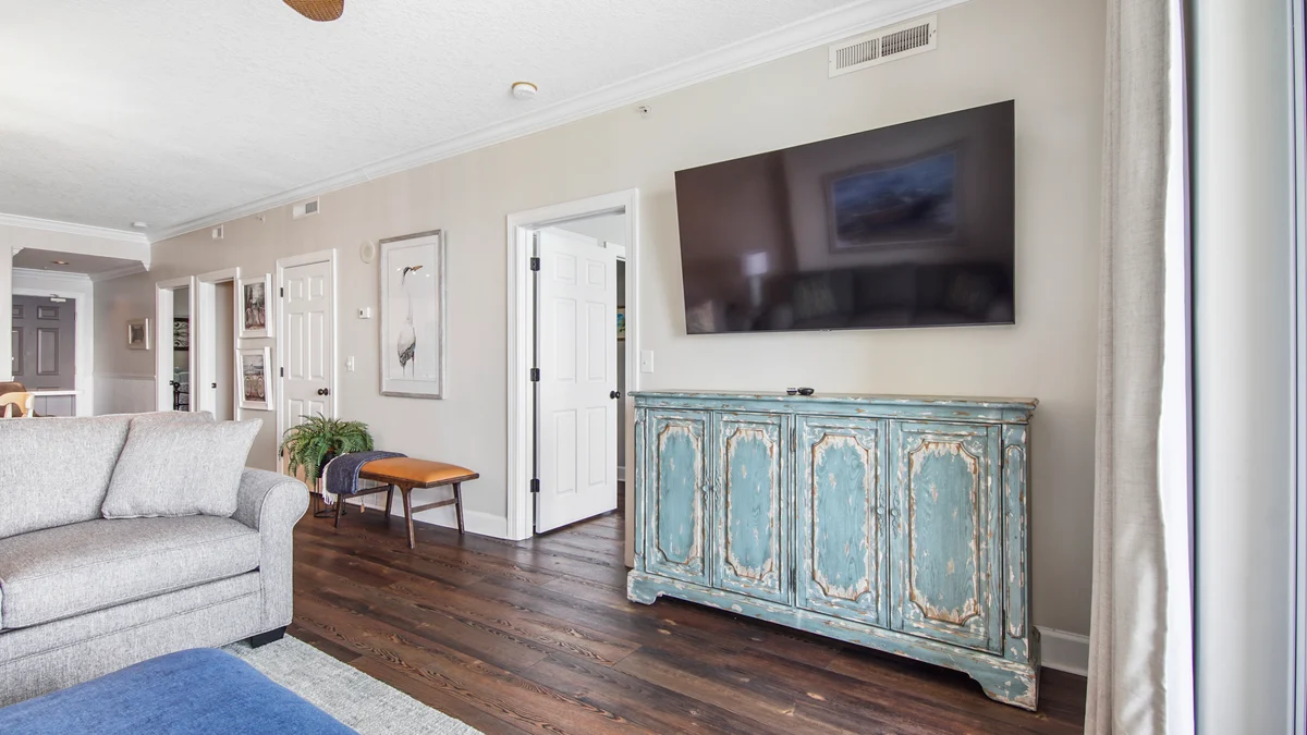 Condo in Panama City Beach property photo 4