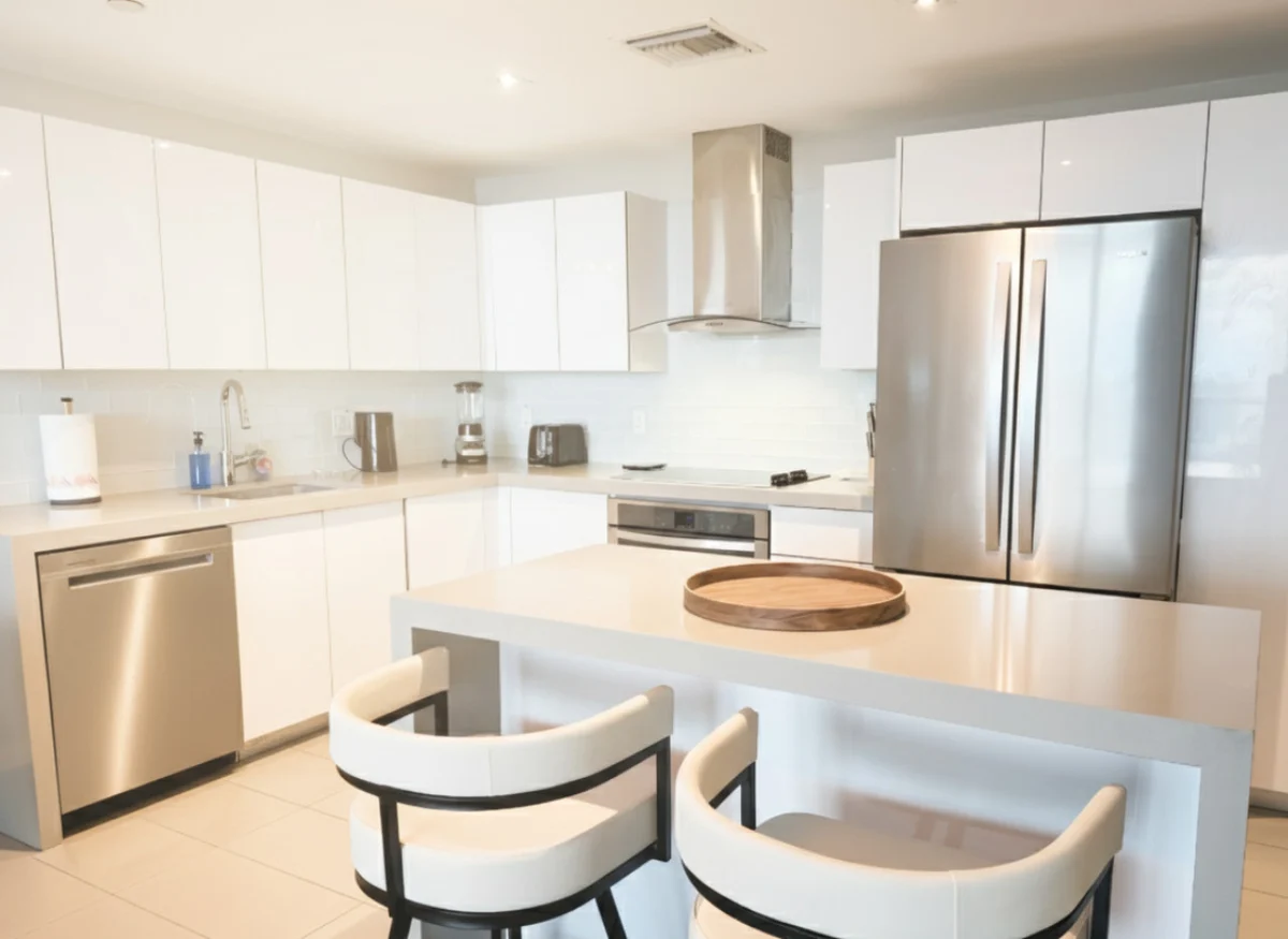 Home in Miami property photo 5