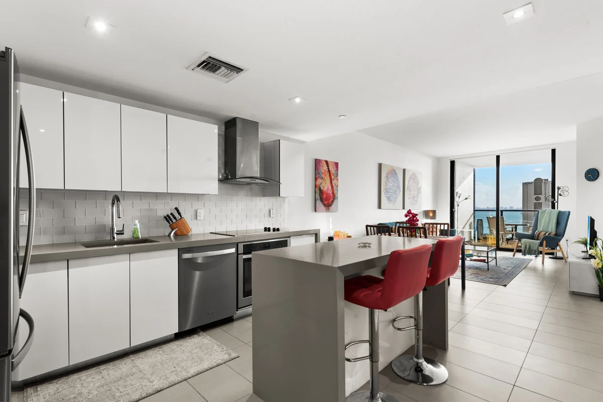 Home in Miami property photo 3
