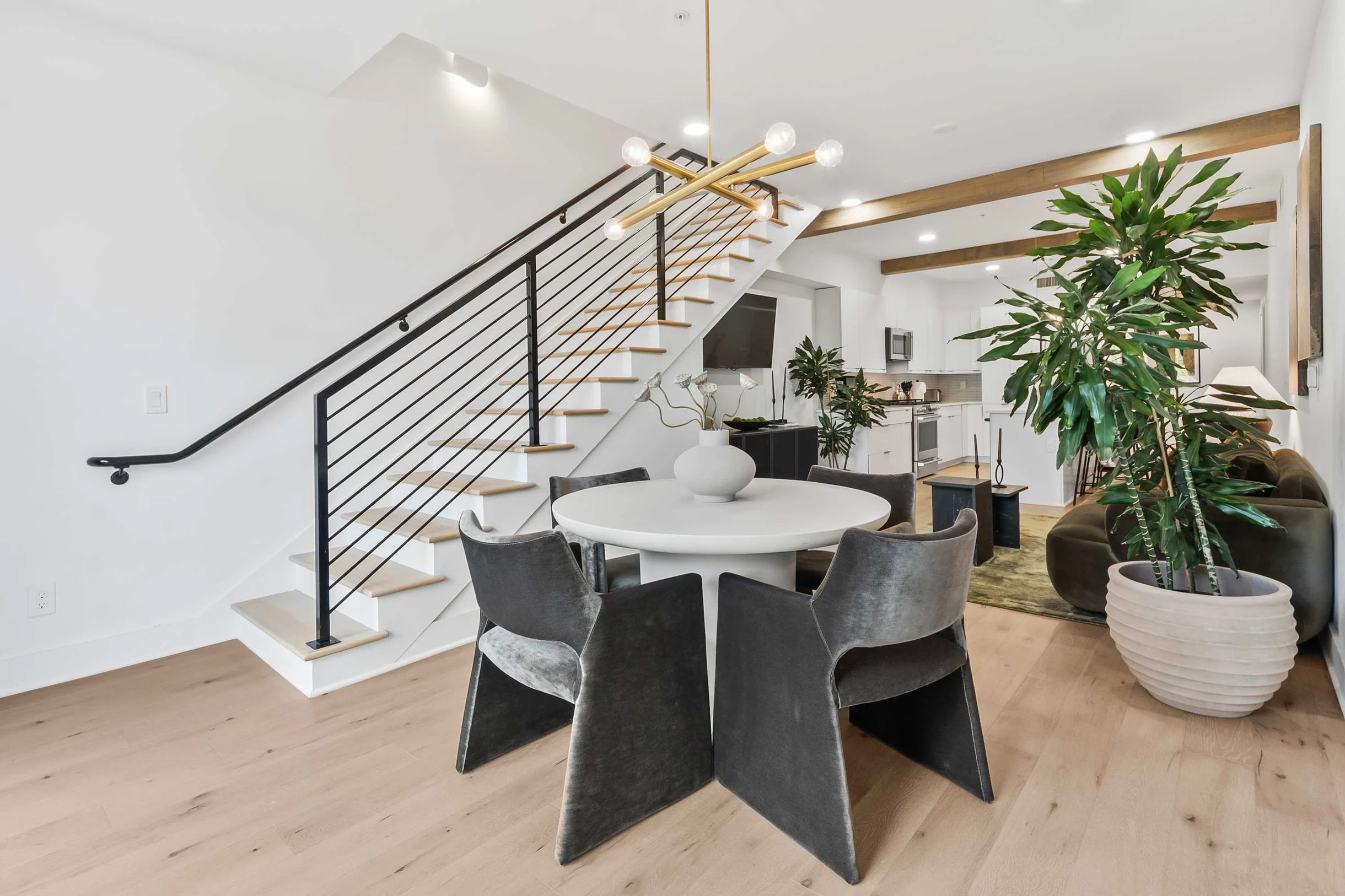 Olive Stone Loft #18