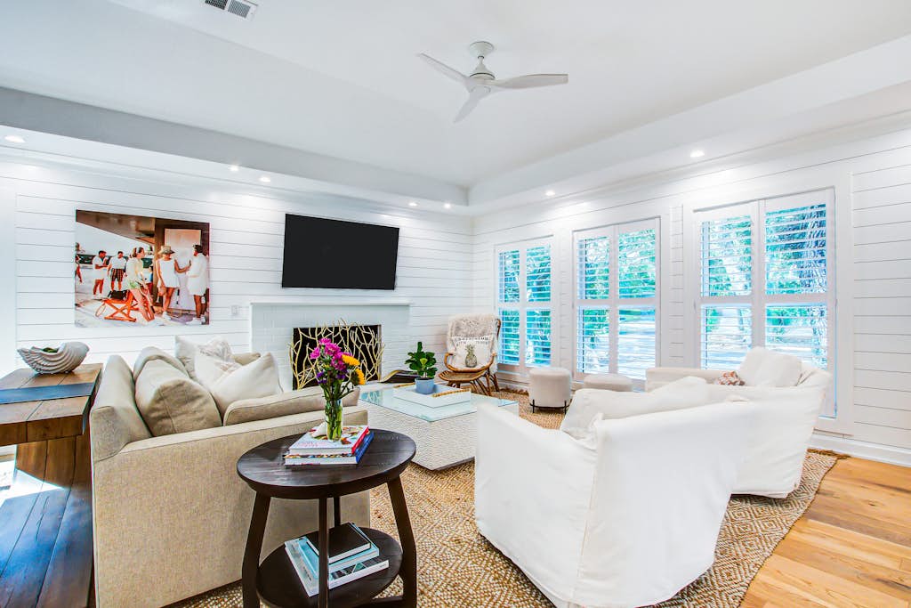 Home in Isle of Palms property photo 4