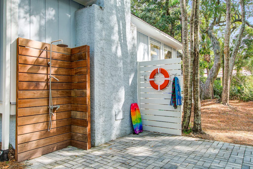 Home in Isle of Palms property photo 3