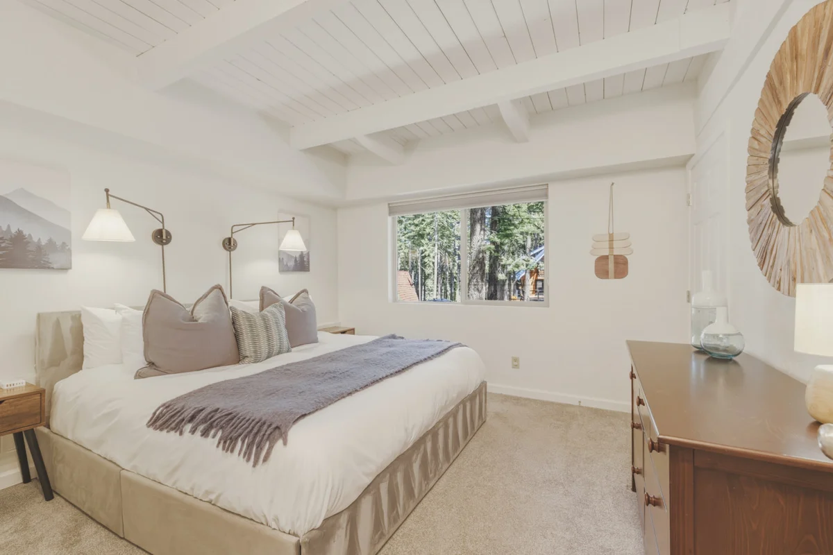 Home in Tahoe City property photo 4
