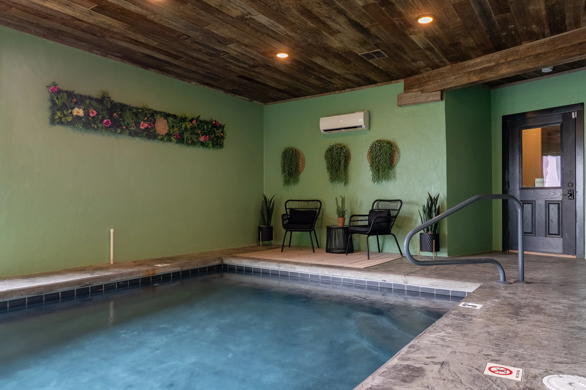 Manna Mountain Lodge #120