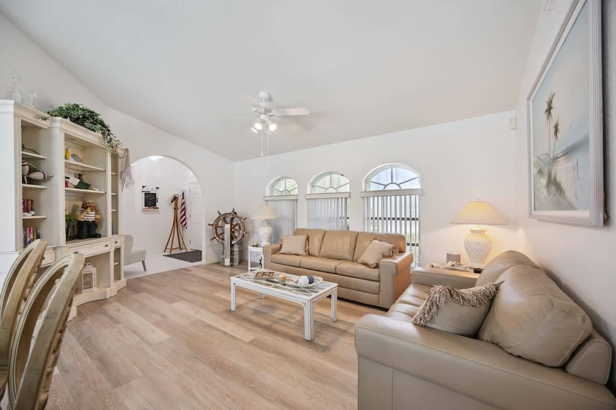 Home in Port Charlotte property photo 3