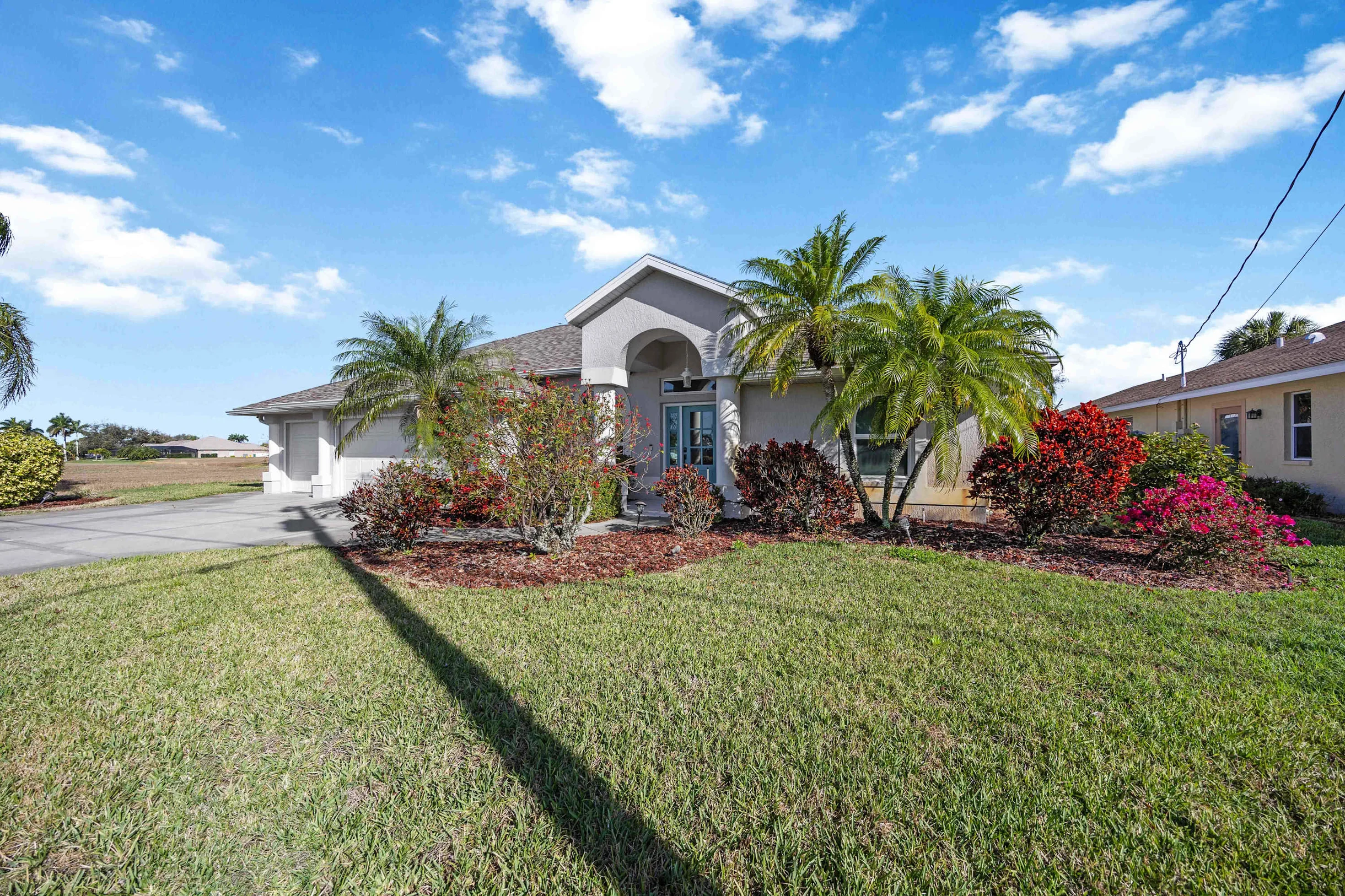 Home in Rotonda West property photo 1