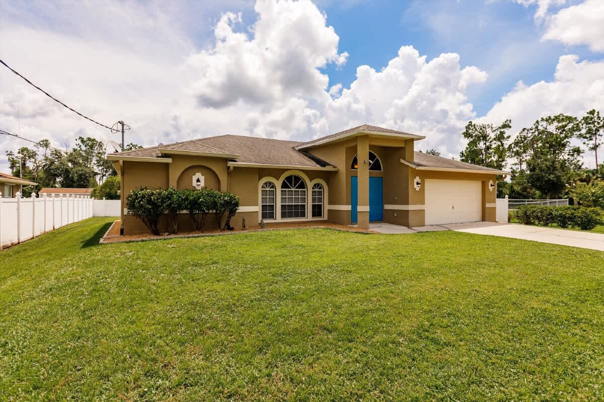 Home in North Port property photo 3