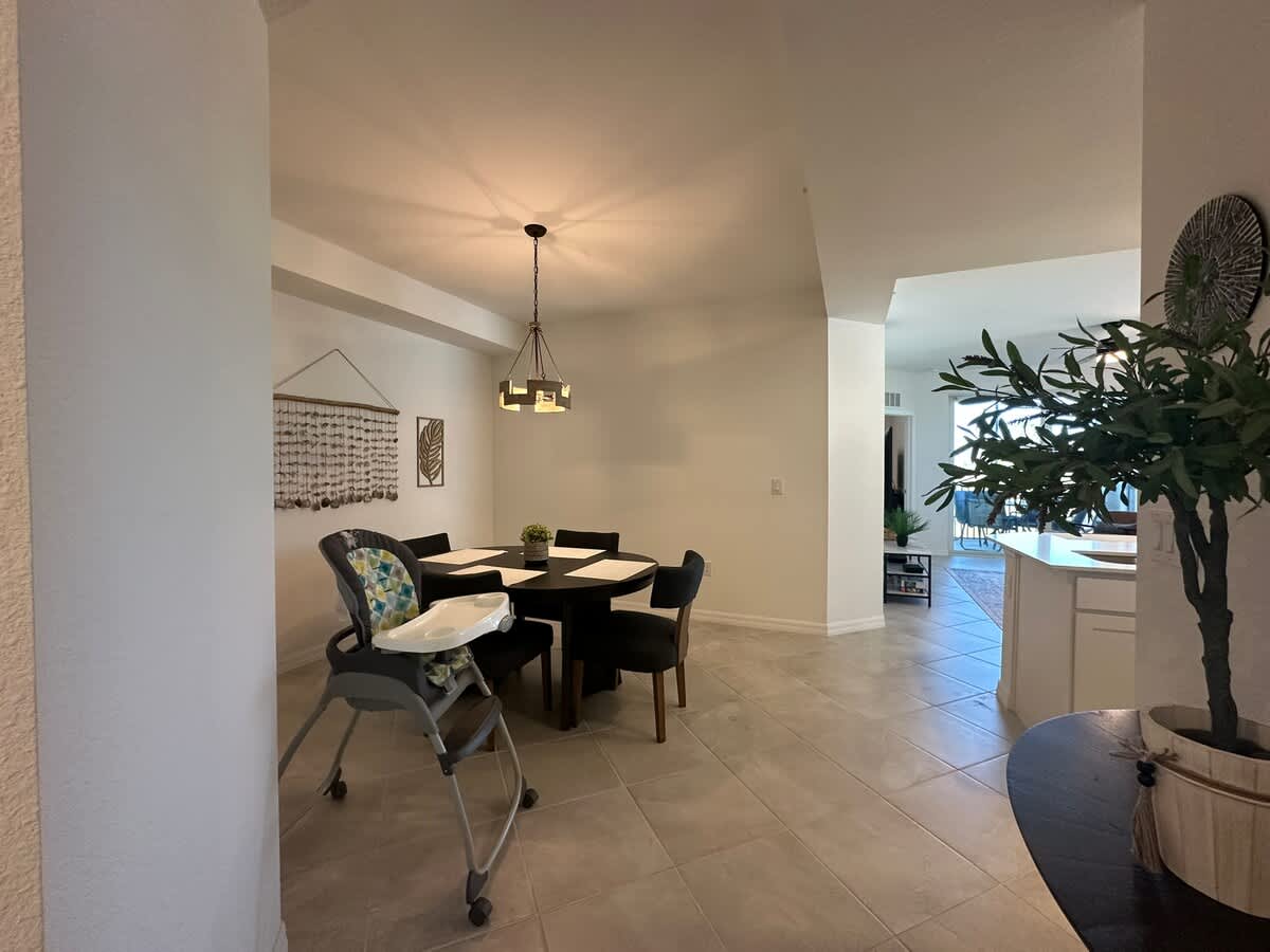 Condo in Venice property photo 5