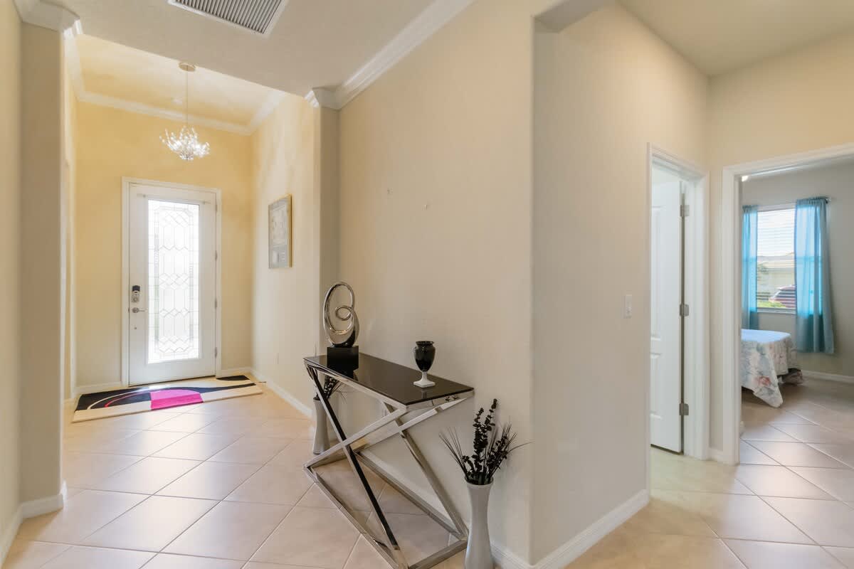 Home in North Port property photo 4