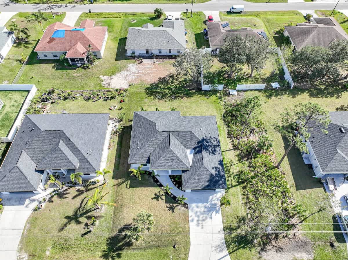 Home in North Port property photo 2