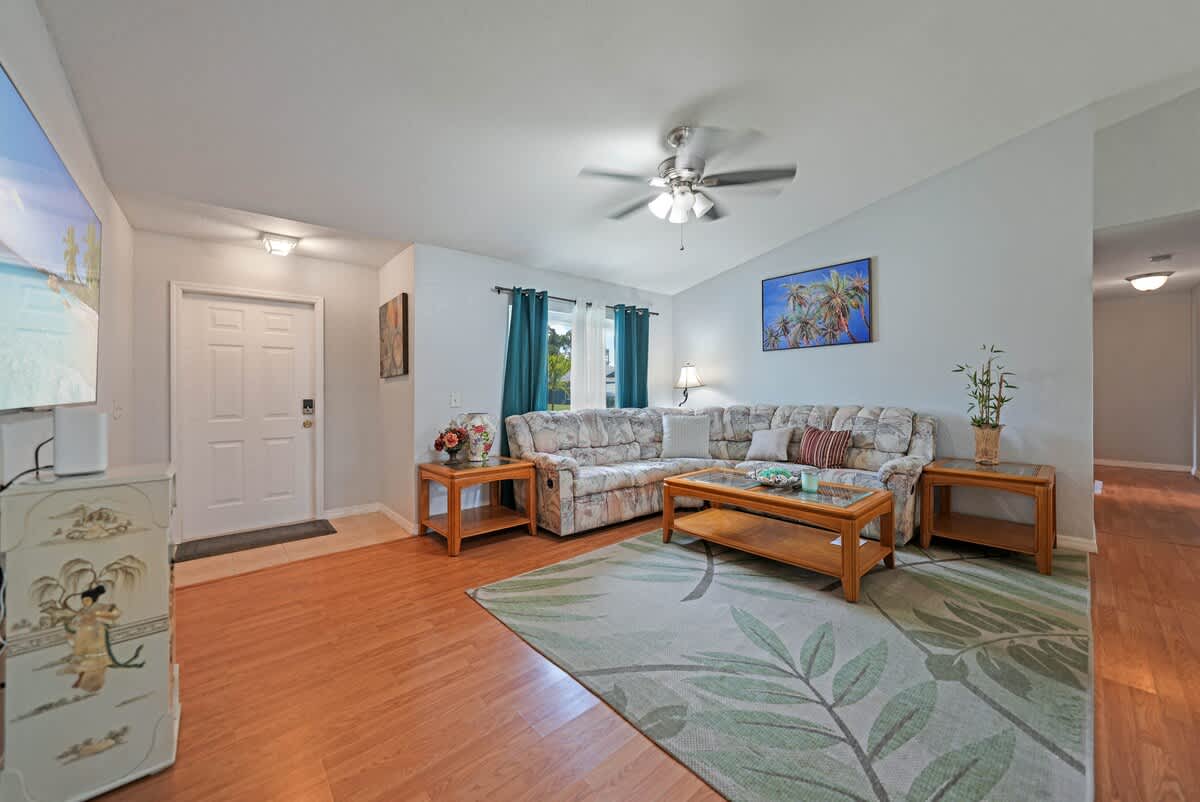 Home in Port Charlotte property photo 3