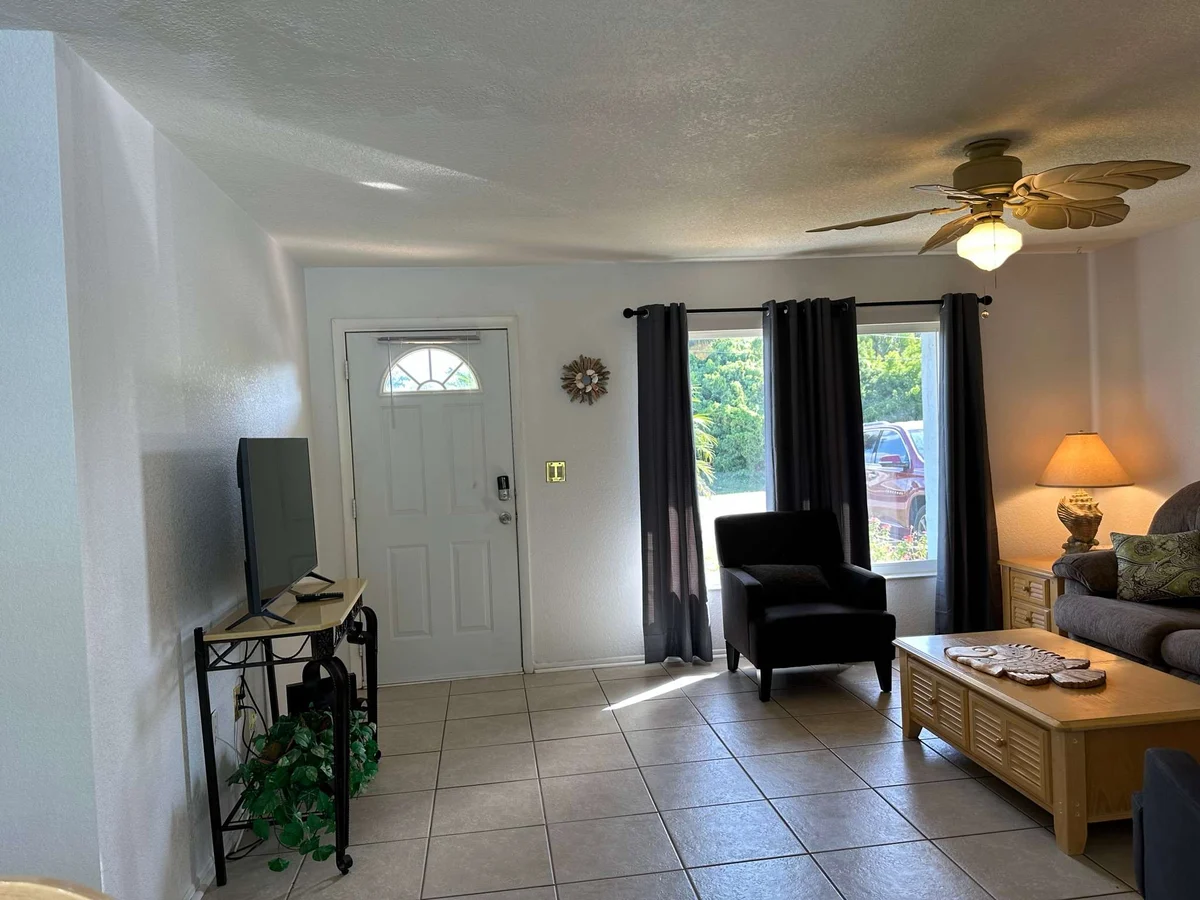Home in Port Charlotte property photo 4